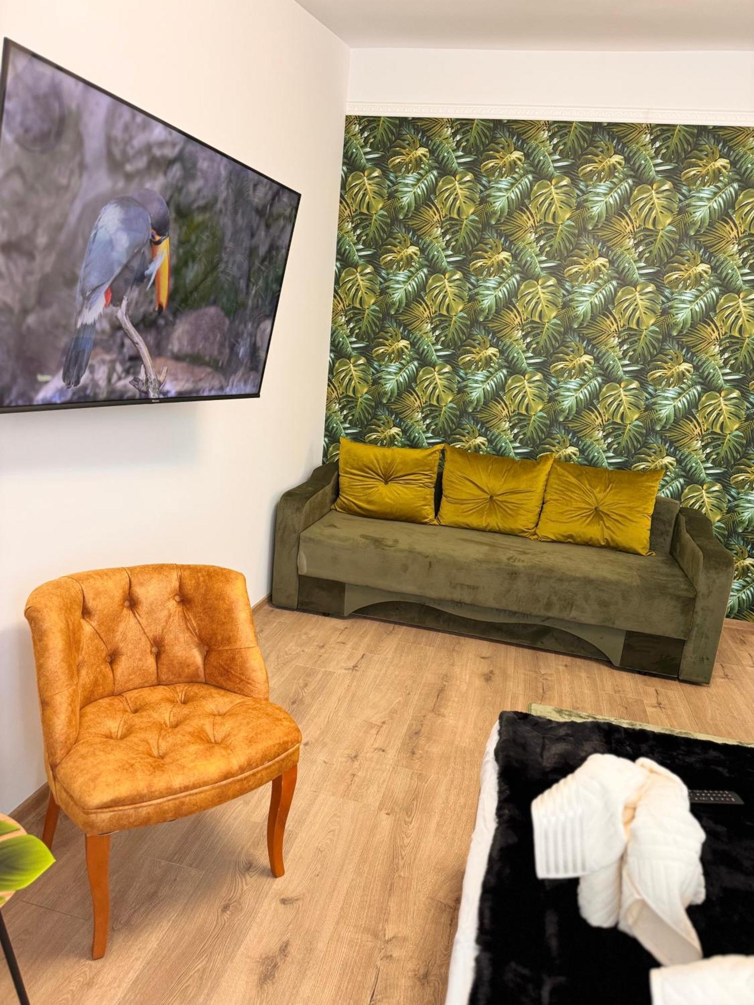 Jungle Loft Lejlighed Suceava Eksteriør billede